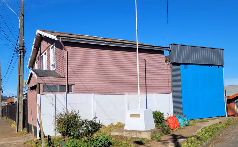 CASA ESQUINA CON BODEGA - Imagen 4