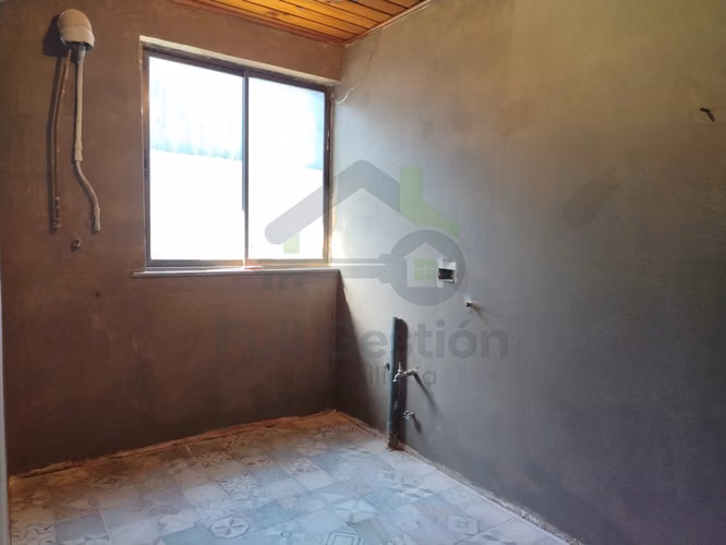 ARRIENDO - Bodega a minutos del Centro de la Ciudad