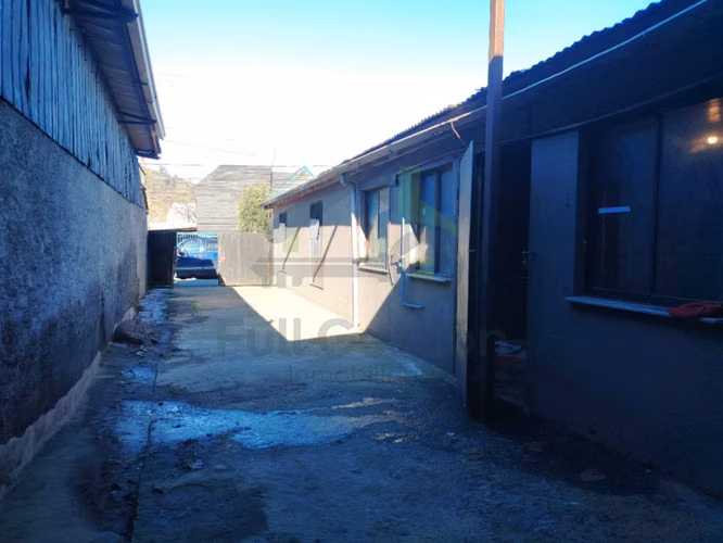 ARRIENDO - Bodega a minutos del Centro de la Ciudad