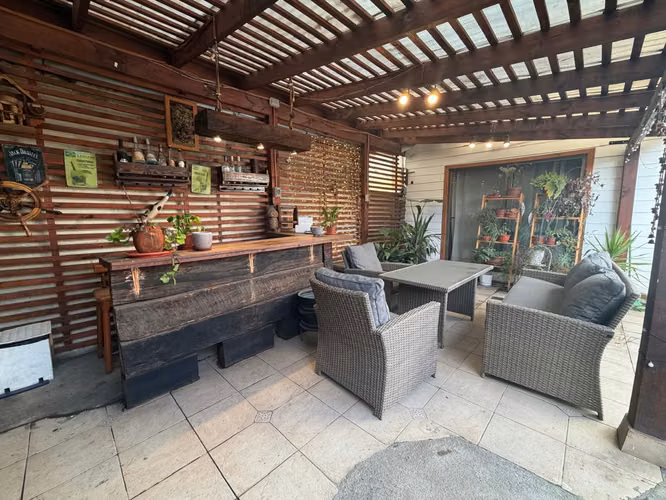 VENDEMOS CASA DE 1 PISO  EN VILLA EMMANUEL