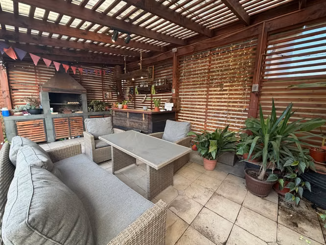 VENDEMOS CASA DE 1 PISO  EN VILLA EMMANUEL