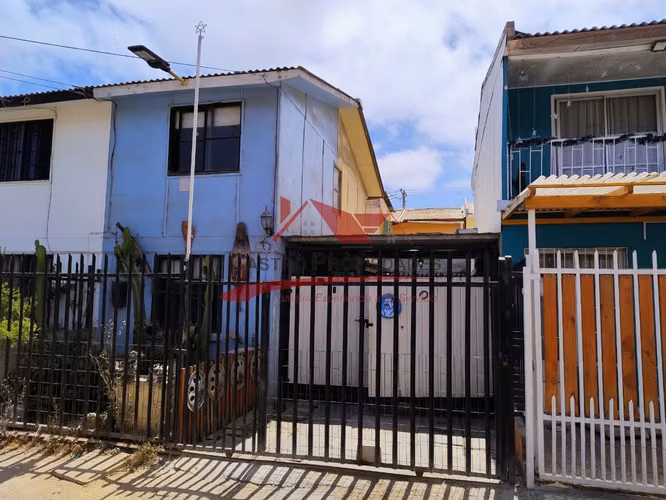 CASA DOS PISOS, 2HAB 1BAÑ, COQUIMBO