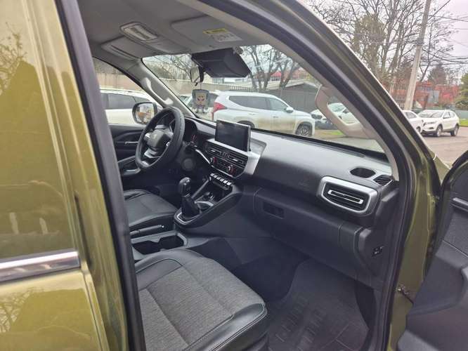 Peugeot landtrek 2023 4x4 la más full - Imagen 5