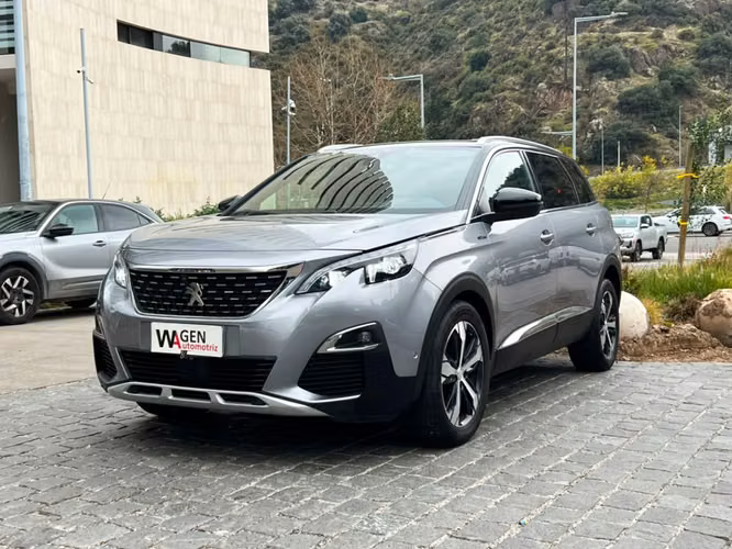 PEUGEOT 5008 GT LINE BLUE HDI 1.5 2021