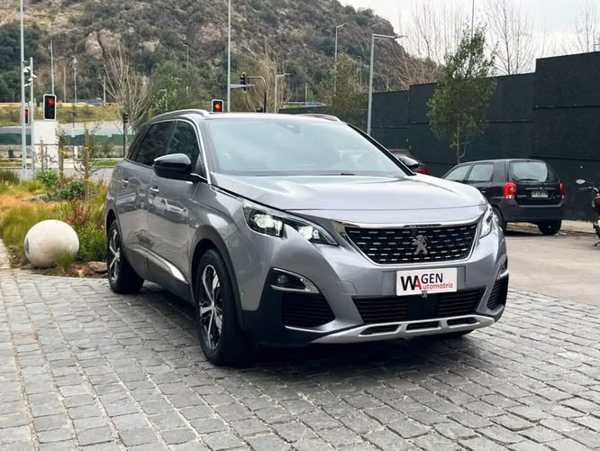 PEUGEOT 5008 GT LINE BLUE HDI 1.5 2021