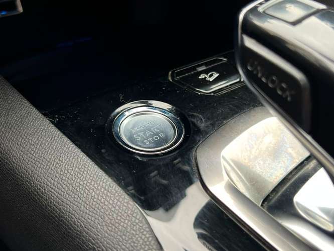 PEUGEOT 5008 GT LINE BLUE HDI 1.5 2021 - Imagen 19