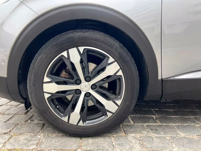 PEUGEOT 5008 GT LINE BLUE HDI 1.5 2021