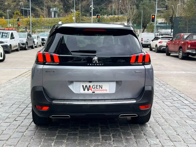 PEUGEOT 5008 GT LINE BLUE HDI 1.5 2021