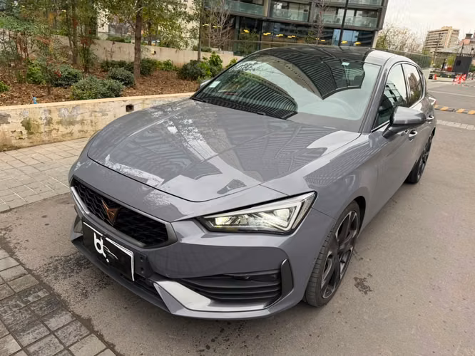CUPRA LEON VZ 2.0 2024 - Imagen 9