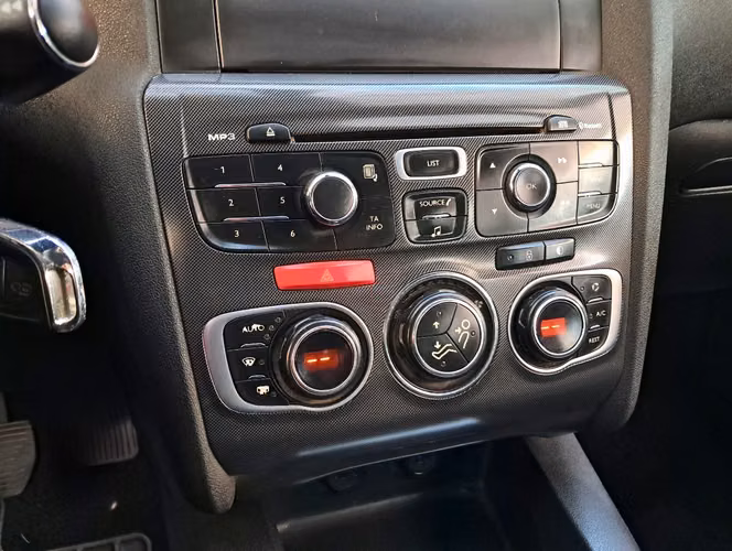 CITROËN C4 NZ HDI 1.6 MEC 2014