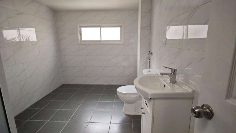 SE VENDE CASA 2 PISOS CON DEPTO INDEPENDIENTE VALPARAISO - Imagen 9