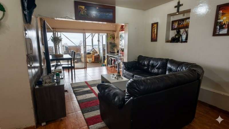 SE VENDE CASA 2 PISOS CON DEPTO INDEPENDIENTE VALPARAISO - Imagen 18