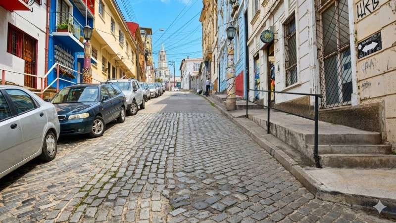SE VENDE CASA 2 PISOS CON DEPTO INDEPENDIENTE VALPARAISO - Imagen 5