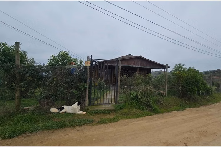 Parcela 5.000 m² con casa y  piscina melipilla