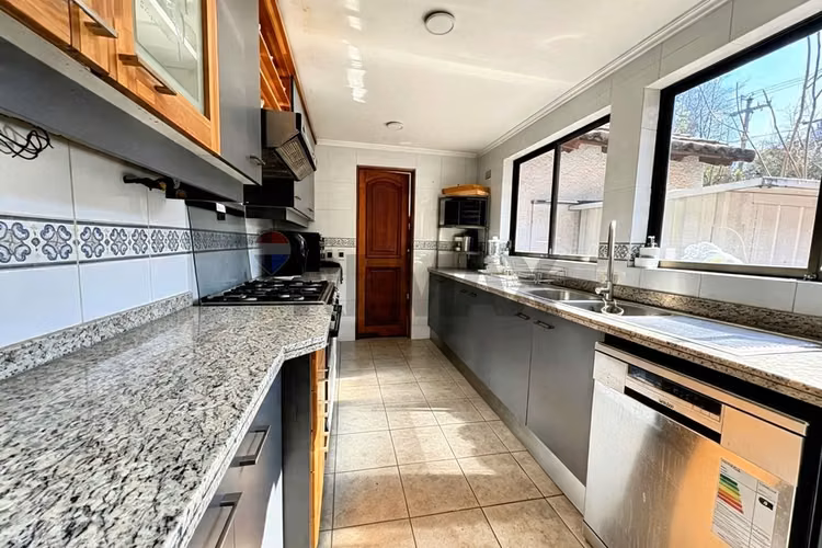 Gran casa en venta en la reina - Imagen 13