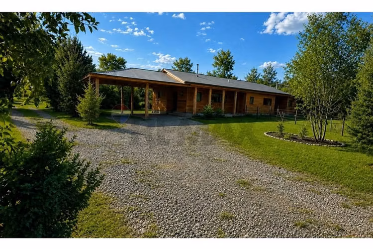 Parcela con casa y cabañas - pucon