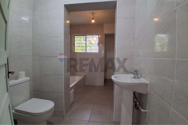 Casa 3d+1b 92 m², patio, zona residencial - Imagen 4