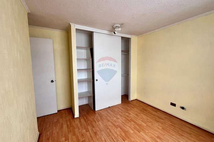 Vista despejada, estacionamiento y bodega! - Imagen 15