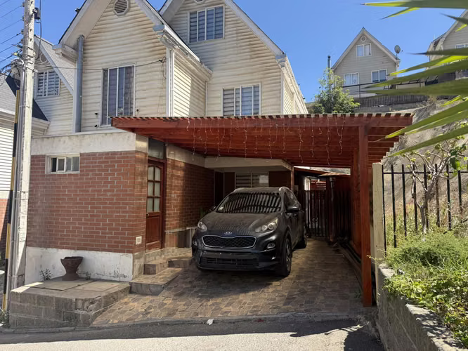 ESPECTACULAR CASA EN VENTA  REMODELADA,  PASO HONDO QUILPUE