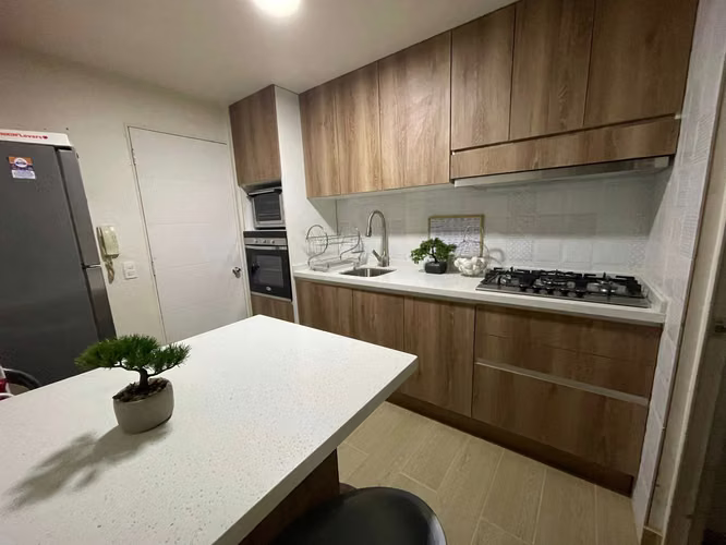 ESPECTACULAR CASA EN VENTA  REMODELADA,  PASO HONDO QUILPUE