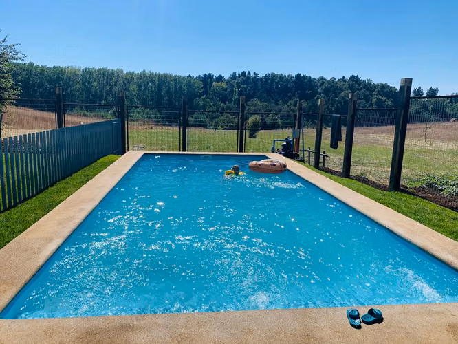 CASA MODERNA PARA DISFRUTAR EN FAMILIA EN LOMAS DEL CARMEN