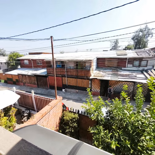 SE VENDE CASA EN PEÑALOLEN 100M2