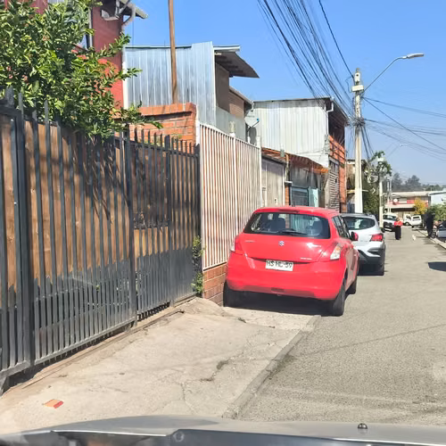 SE VENDE CASA EN PEÑALOLEN 100M2