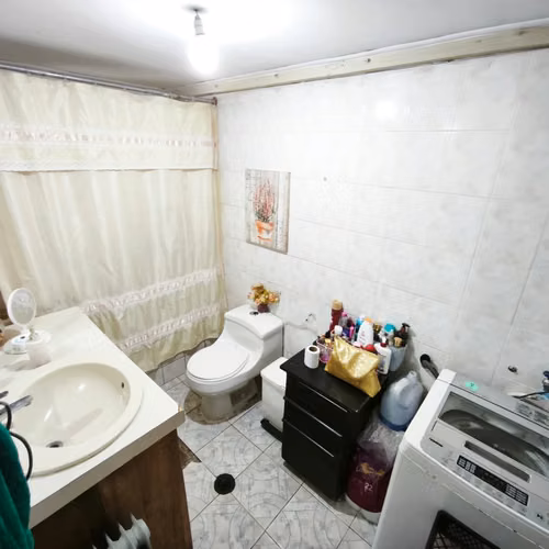 SE VENDE CASA EN PEÑALOLEN 100M2