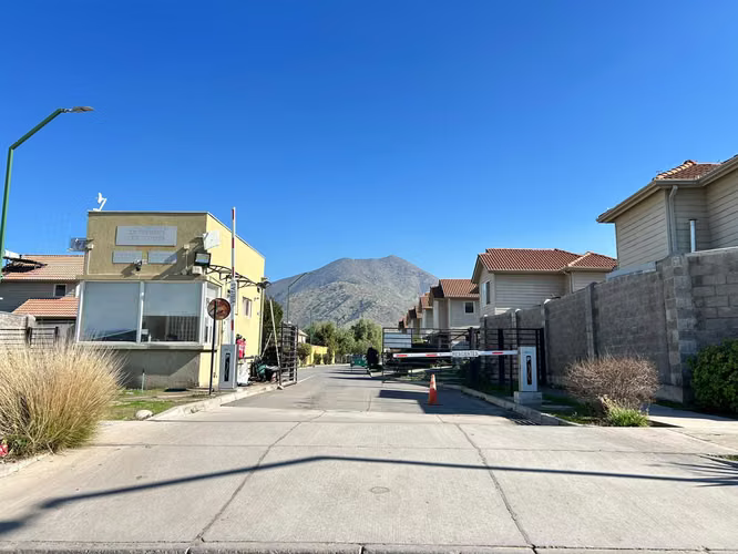 CASA CON DETALLES ÚNICO, VIDA DE BARRIO 3D2B2EST LAMPA - Imagen 6