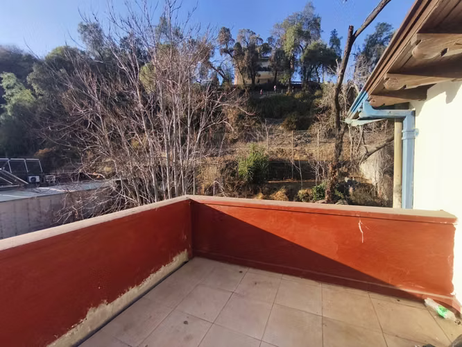 SE VENDE PROPIEDAD PARA INVERTIR BARRIO BELLAVISTA 2 PISOS