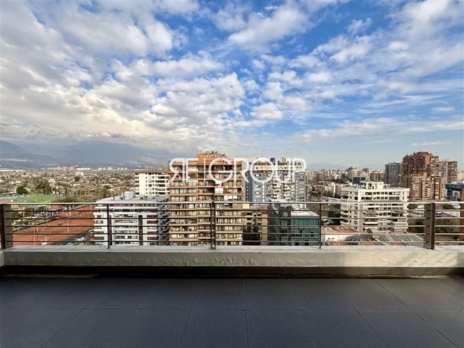 Oficina 7 privados en sector Metro Manquehue - Imagen 16