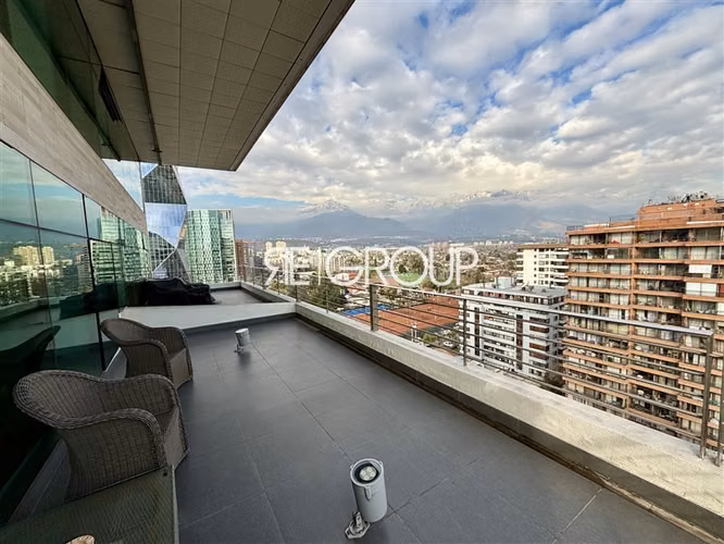 Oficina 7 privados en sector Metro Manquehue - Imagen 15