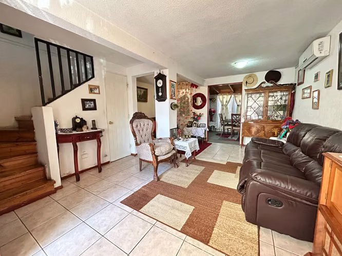 CASA EN CONDOMINIO EN QUILICURA  3 DORMITORIOS UF 3060