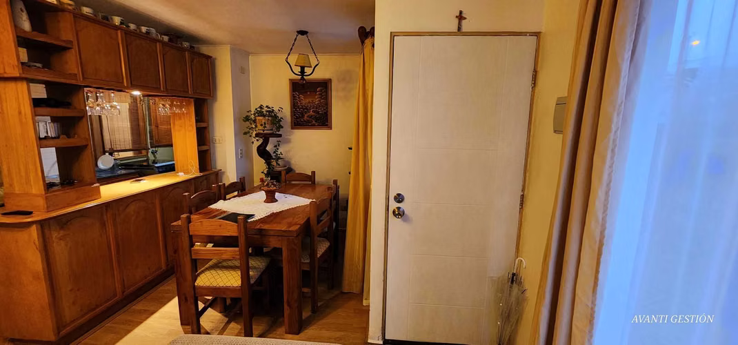 CASA 1 PISO EN ARRIENDO JARDIN ORIENTE (180613)
