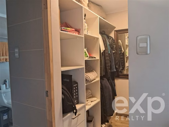 Casa en venta de 3 dorm, 3 bañ. en Huertos Familiares Tiltil