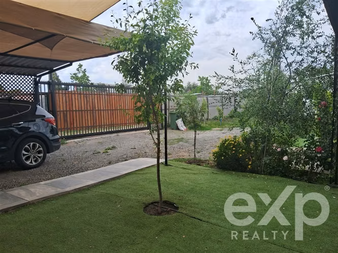 Casa en venta de 3 dorm, 3 bañ. en Huertos Familiares Tiltil