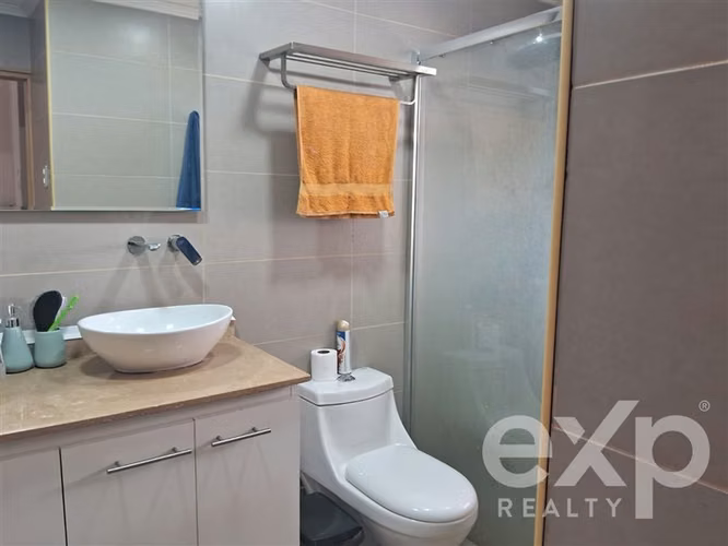 Casa en venta de 3 dorm, 3 bañ. en Huertos Familiares Tiltil