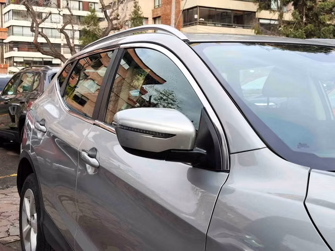 NISSAN QASHQAI 2019