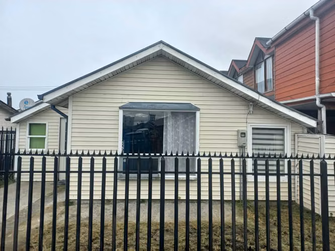  ¡SE VENDE CASA EN PUERTA SUR, PUERTO MONTT!