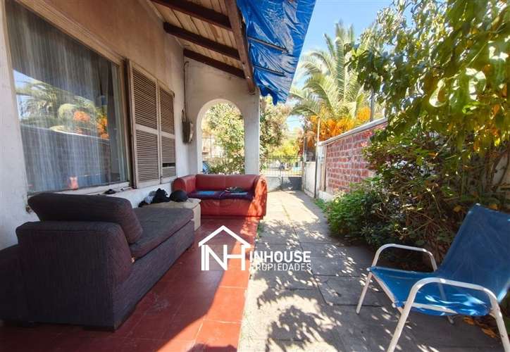 Casa en venta de 7 dorm. en La Reina - Imagen 2