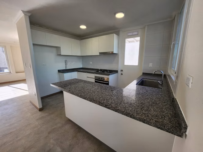 Se Arrienda Casa En Condominio La Foresta En Talagante