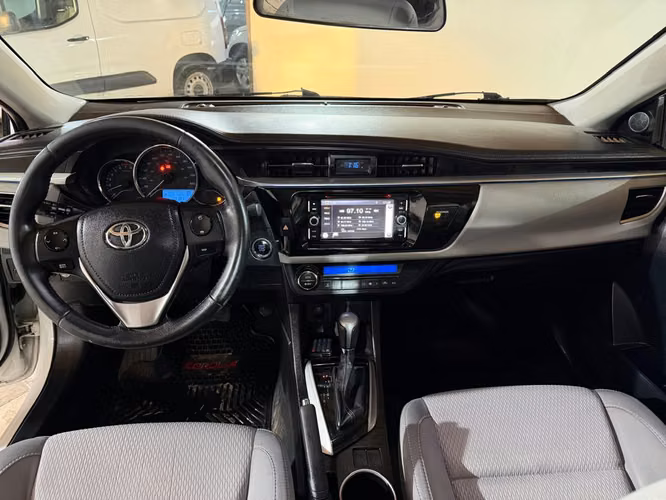 TOYOTA COROLLA LE CVT