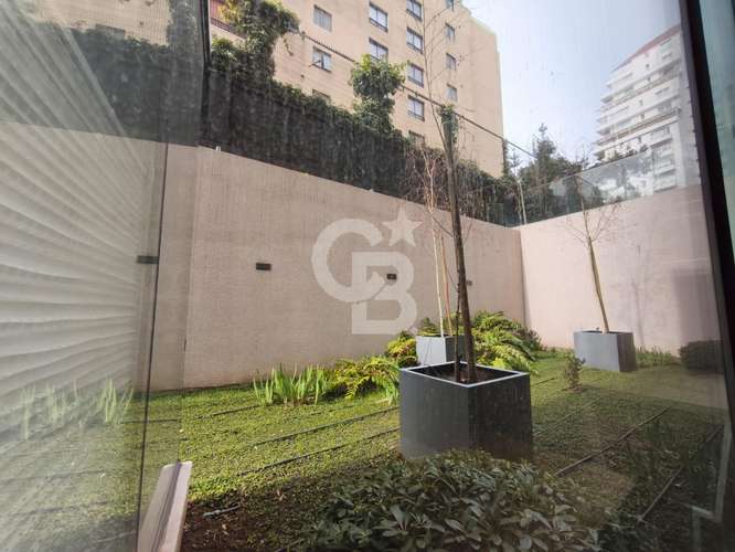 Oficina Las Condes con 2 privados y bodega - Imagen 8