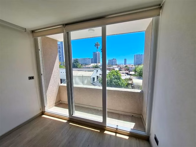 Arriendo próxima entrega Santa Elisa 460 1D1B + Estac