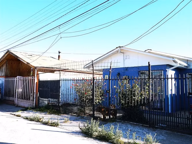 Casa en venta de 2 dorm. 1 baño 1Est 1 Bodega - QUILLOTA