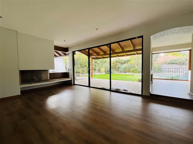 Arriendo casa de 3D y 3B en Lo Barnechea Shopping La Dehesa