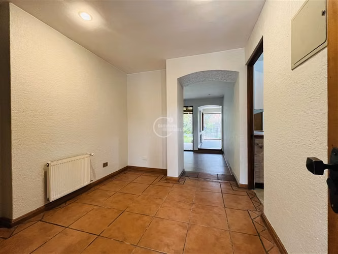 Arriendo casa de 3D y 3B en Lo Barnechea Shopping La Dehesa