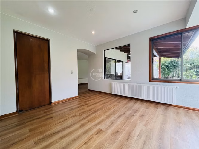 Arriendo casa de 3D y 3B en Lo Barnechea Shopping La Dehesa