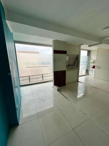  ARRIENDO DE OFICINAS, BOX EN EDIFICIO ARENAS DE AMUNATEGUI, 209 Y 210, 29,66 MT2 CADA UNA.