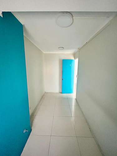  ARRIENDO DE OFICINAS, BOX EN EDIFICIO ARENAS DE AMUNATEGUI, 209 Y 210, 29,66 MT2 CADA UNA.